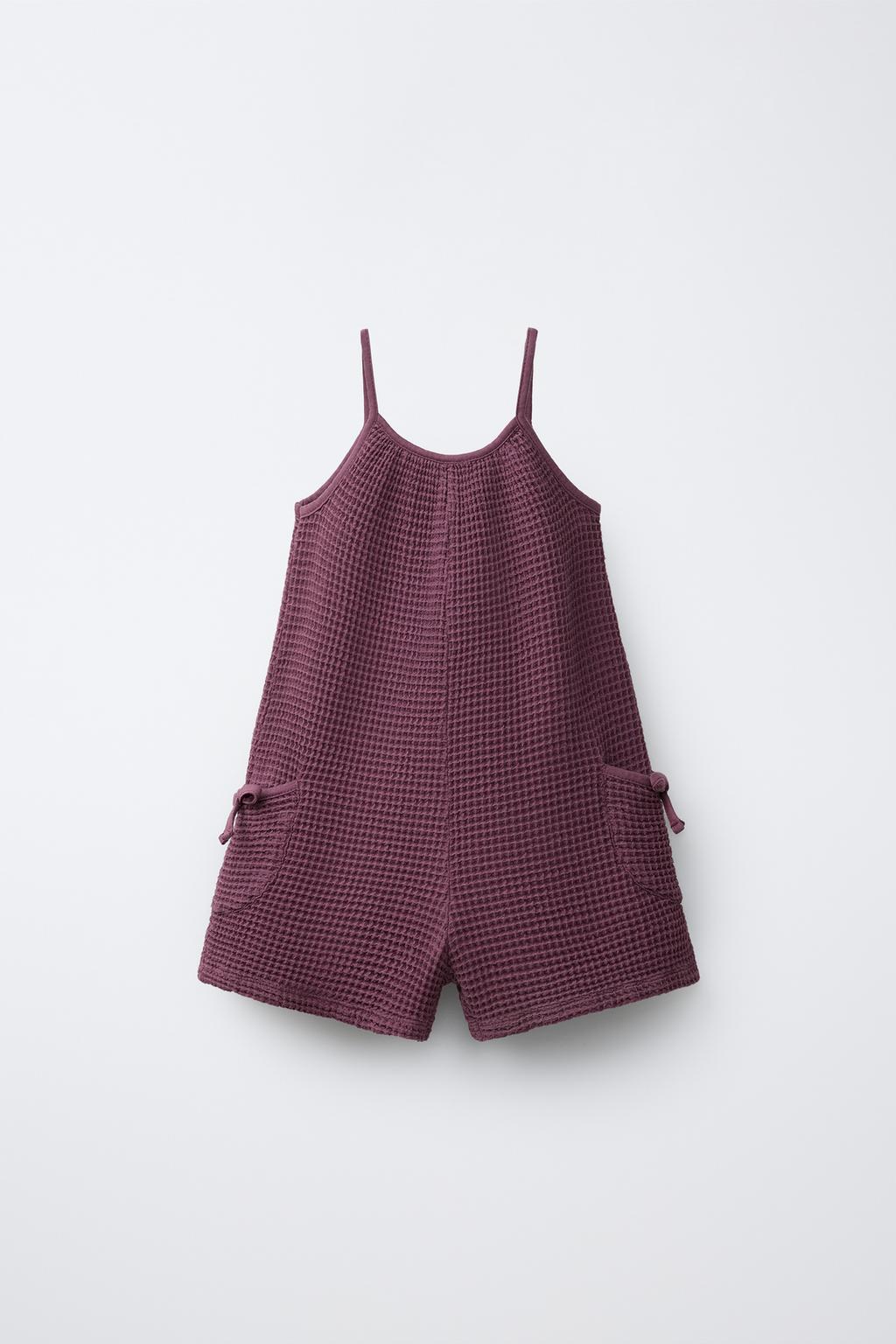 КОРОТКИЙ КОМБИНЕЗОН ИЗ РИФЛЕНОЙ ТКАНИ С БАНТАМИ