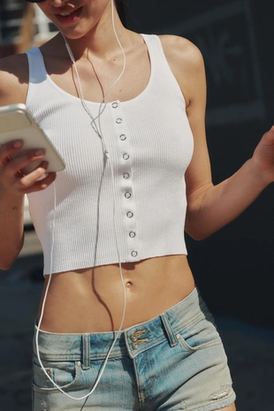 Трикотажный топ в рубчик