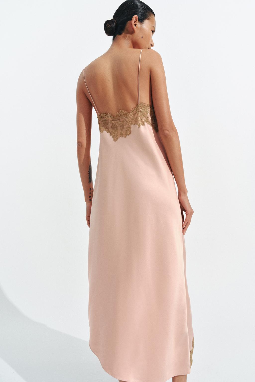 АТЛАСНОЕ ПЛАТЬЕ С КРУЖЕВОМ — ZW COLLECTION