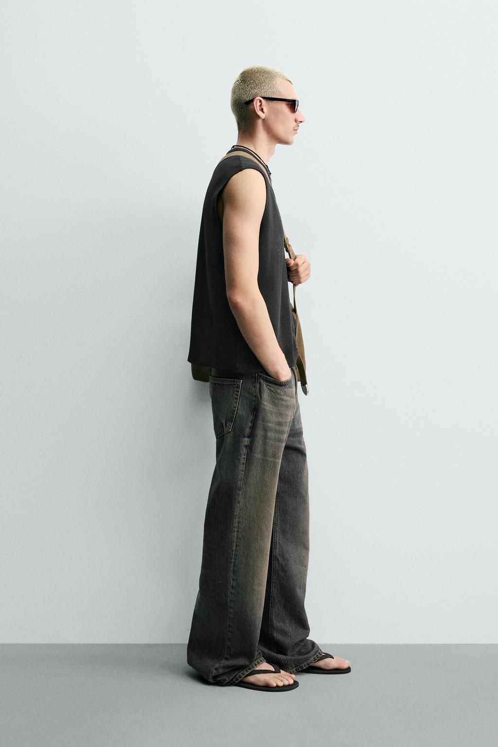 ТРИКОТАЖНЫЙ ТОП БЕЗ РУКАВОВ С ПРИНТОМ