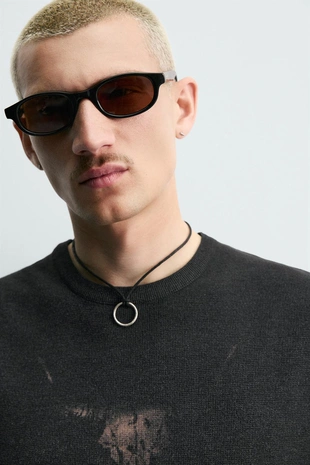 Трикотажный топ без рукавов с принтом- Заказать в России