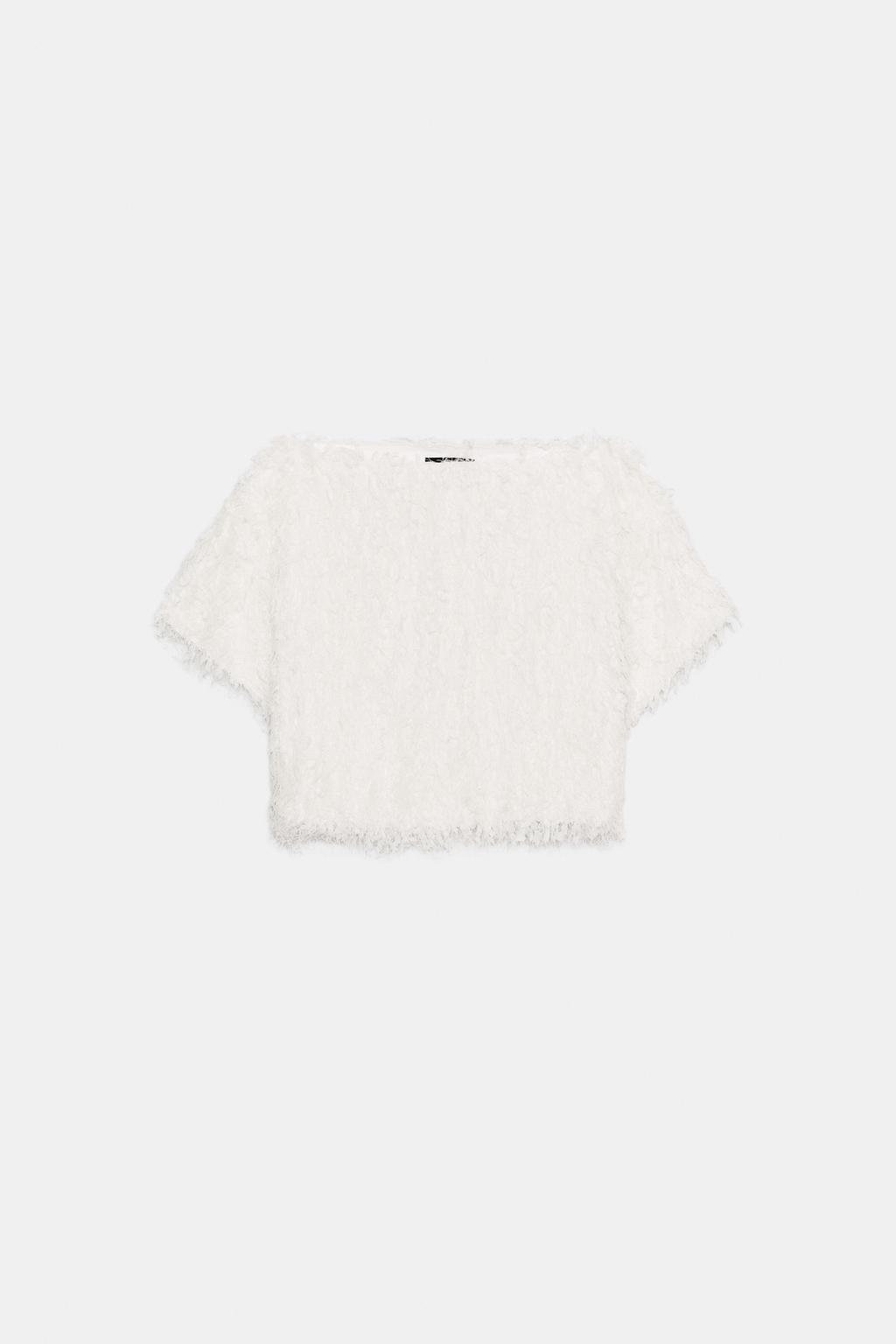 ТРИКОТАЖНЫЙ ТОП С БАХРОМОЙ