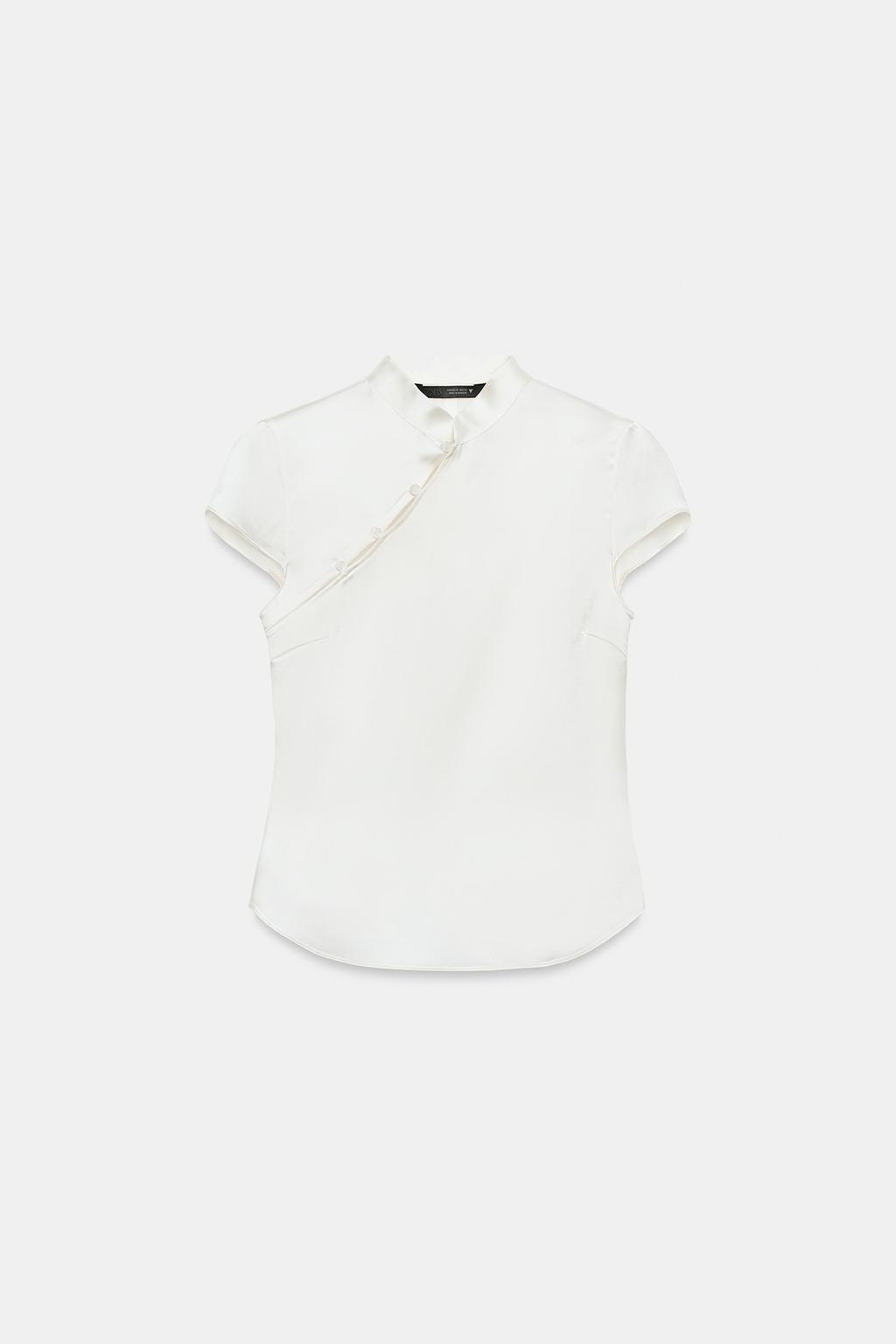 АТЛАСНЫЙ ТОП С БОКОВЫМИ ПУГОВИЦАМИ