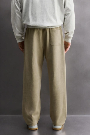 Джоггеры свободного кроя из плотной ткани- Заказать в России