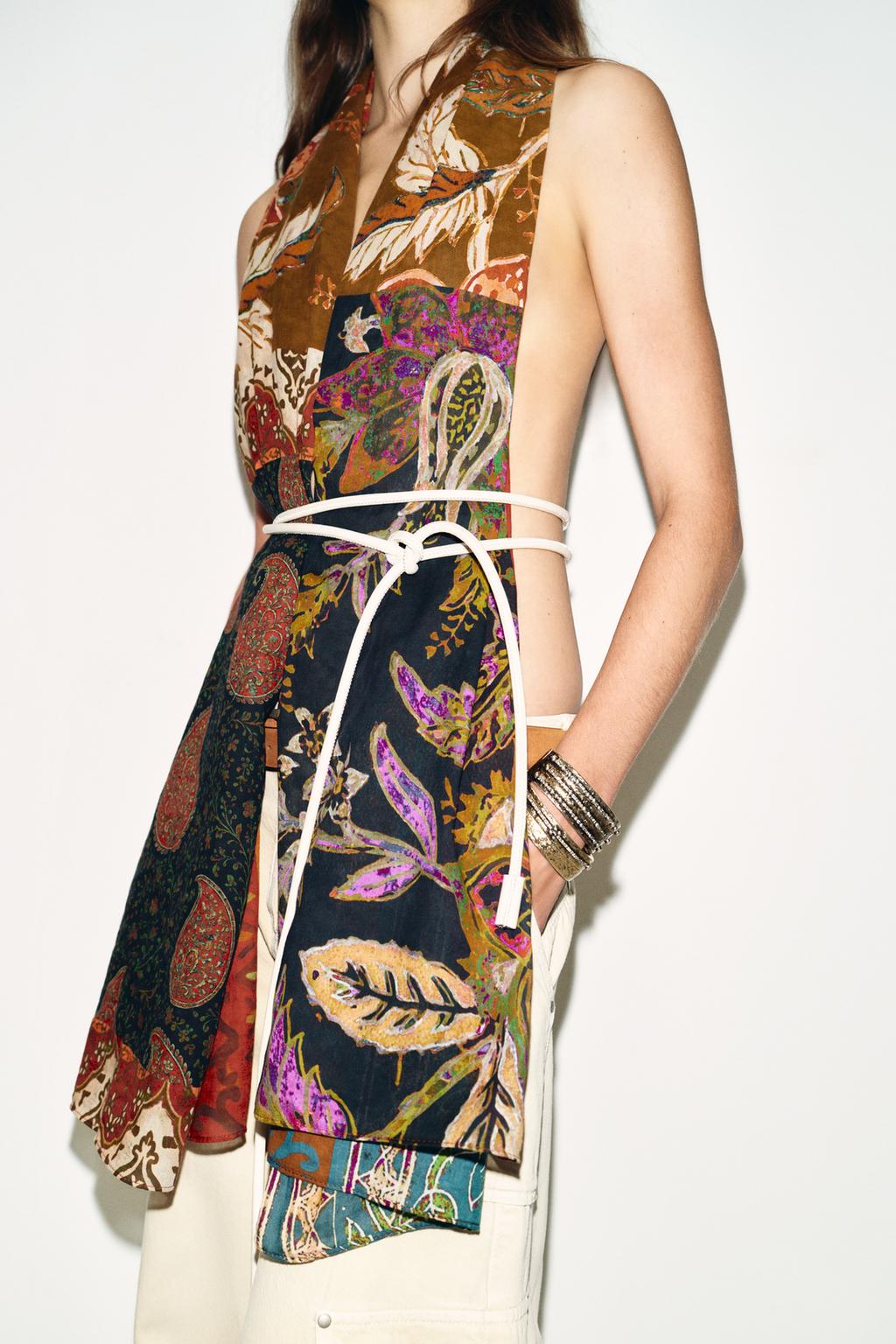 ПЛАТОК С ПРИНТОМ ПЕЙСЛИ