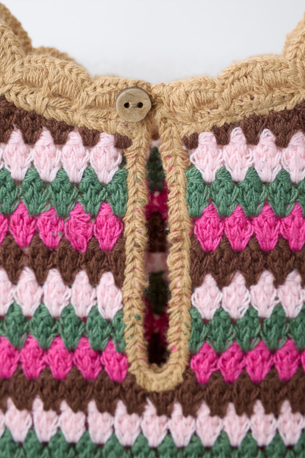 ВЯЗАНЫЙ ТОП КРОШЕ В ПОЛОСКУ