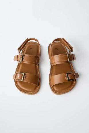 Сандалии с пряжками- Заказать в России