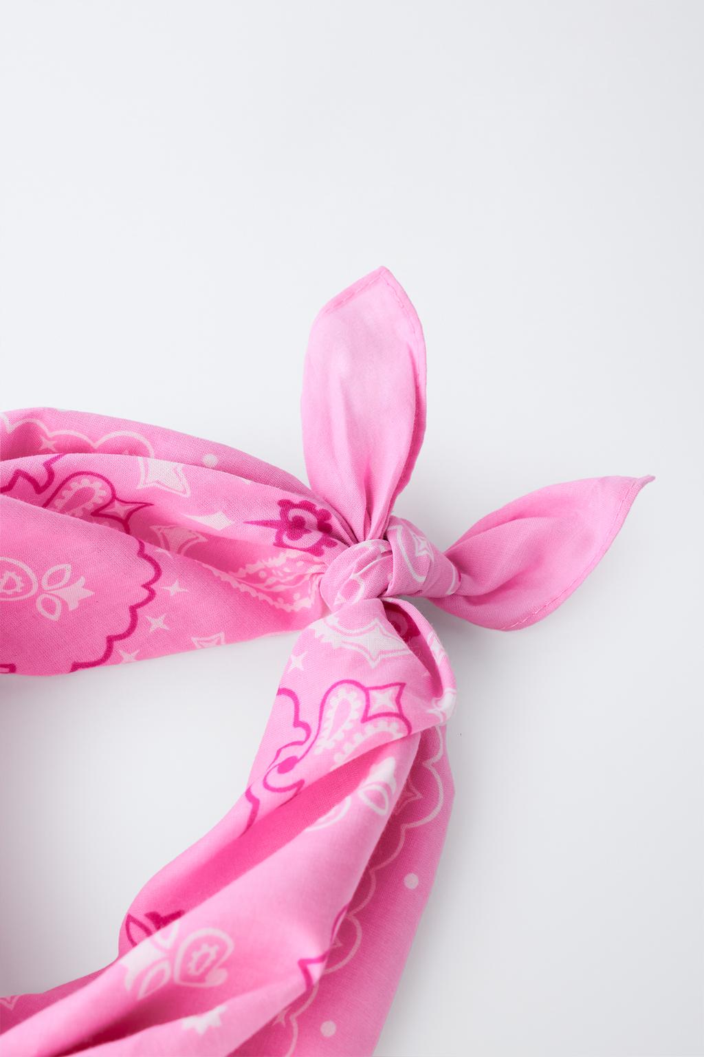 БАНДАНА С ПРИНТОМ ПЕЙСЛИ