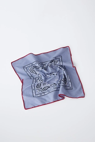 Бандана с контрастным принтом пейсли- Заказать в России