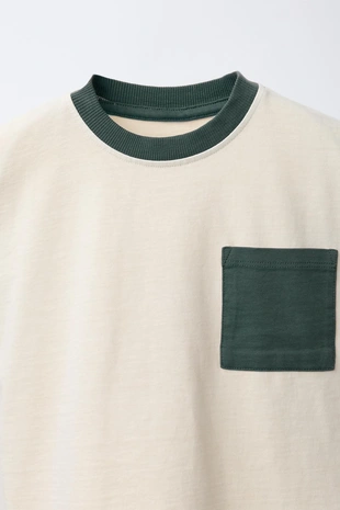 Футболка в стиле колор-блок