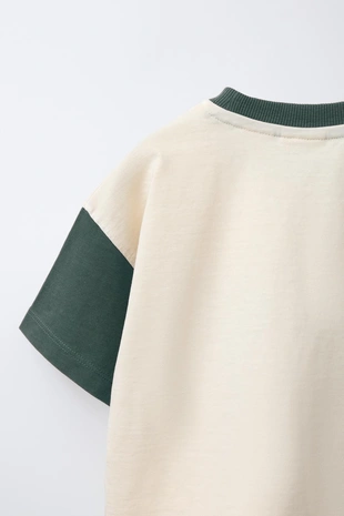 Футболка в стиле колор-блок