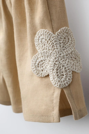 Бермуды из 100% льна с цветами кроше- Заказать в России