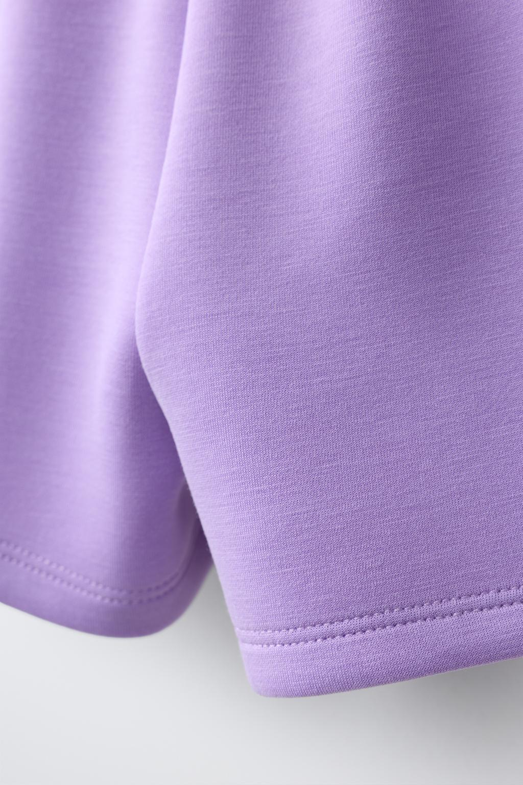 ШОРТЫ С РЕЛЬЕФНОЙ НАДПИСЬЮ