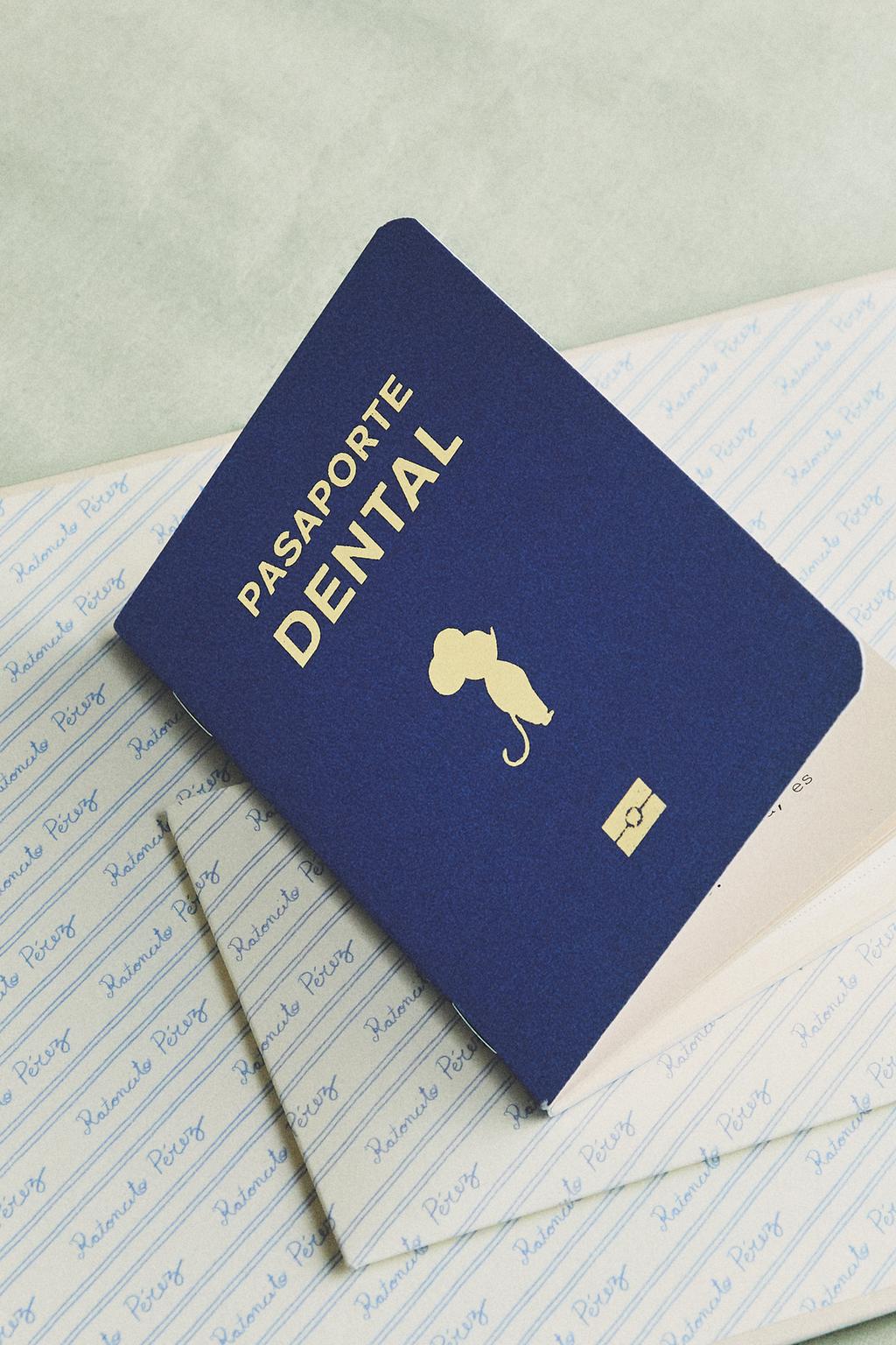 Книга и паспорт зубной феи для детей