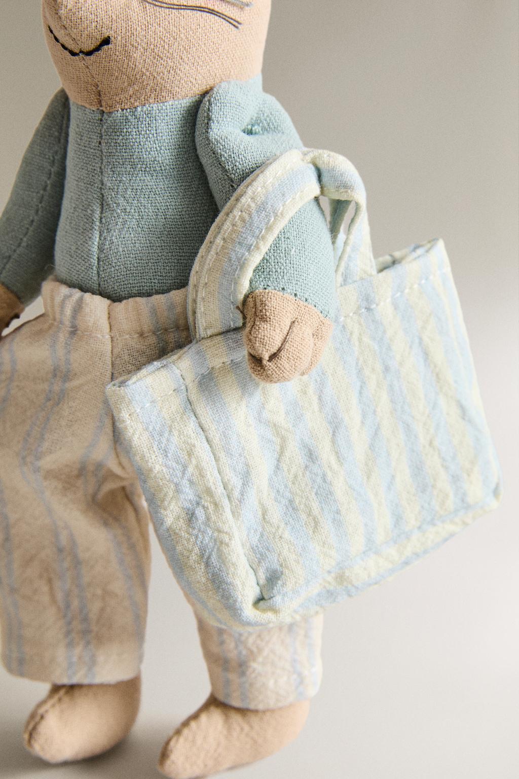 Детская игрушка-мышь