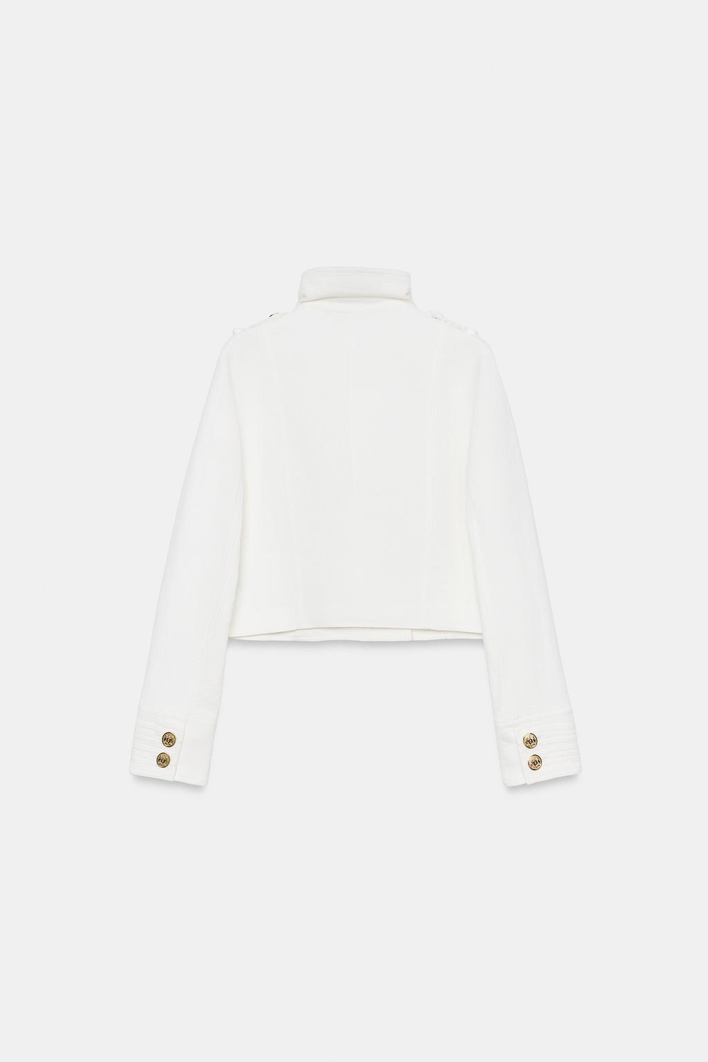 ДВУБОРТНЫЙ ЖАКЕТ С ЗОЛОТЫМИ ПУГОВИЦАМИ