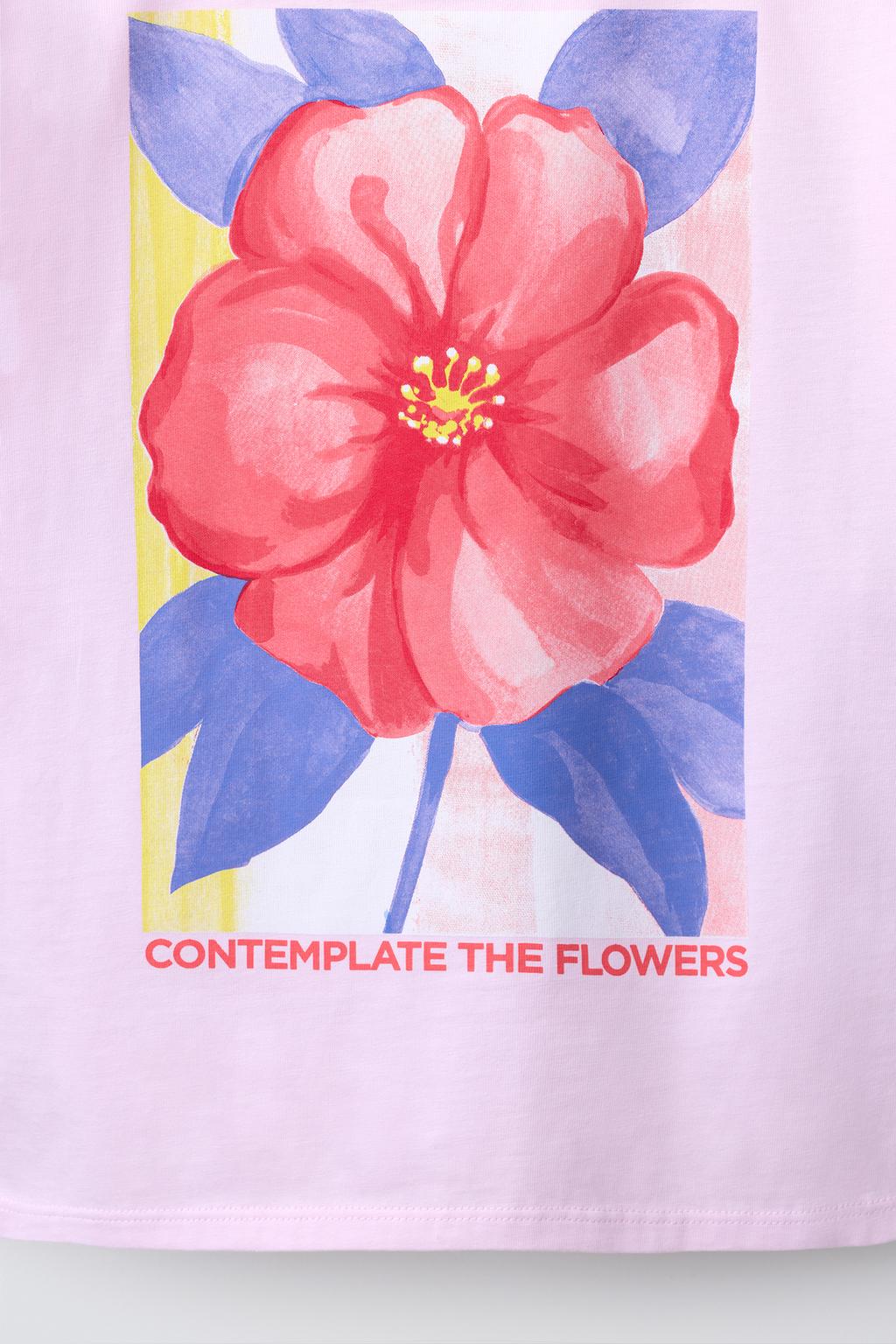 ФУТБОЛКА С ЦВЕТОЧНЫМ ПРИНТОМ