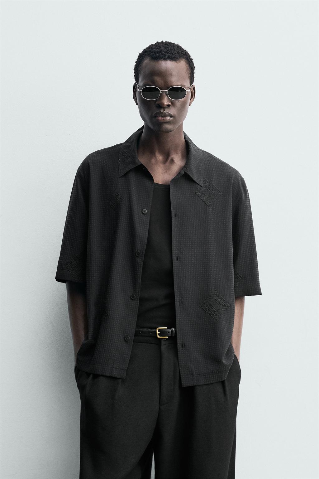 РУБАШКА С ГЕОМЕТРИЧЕСКОЙ ВЫШИВКОЙ