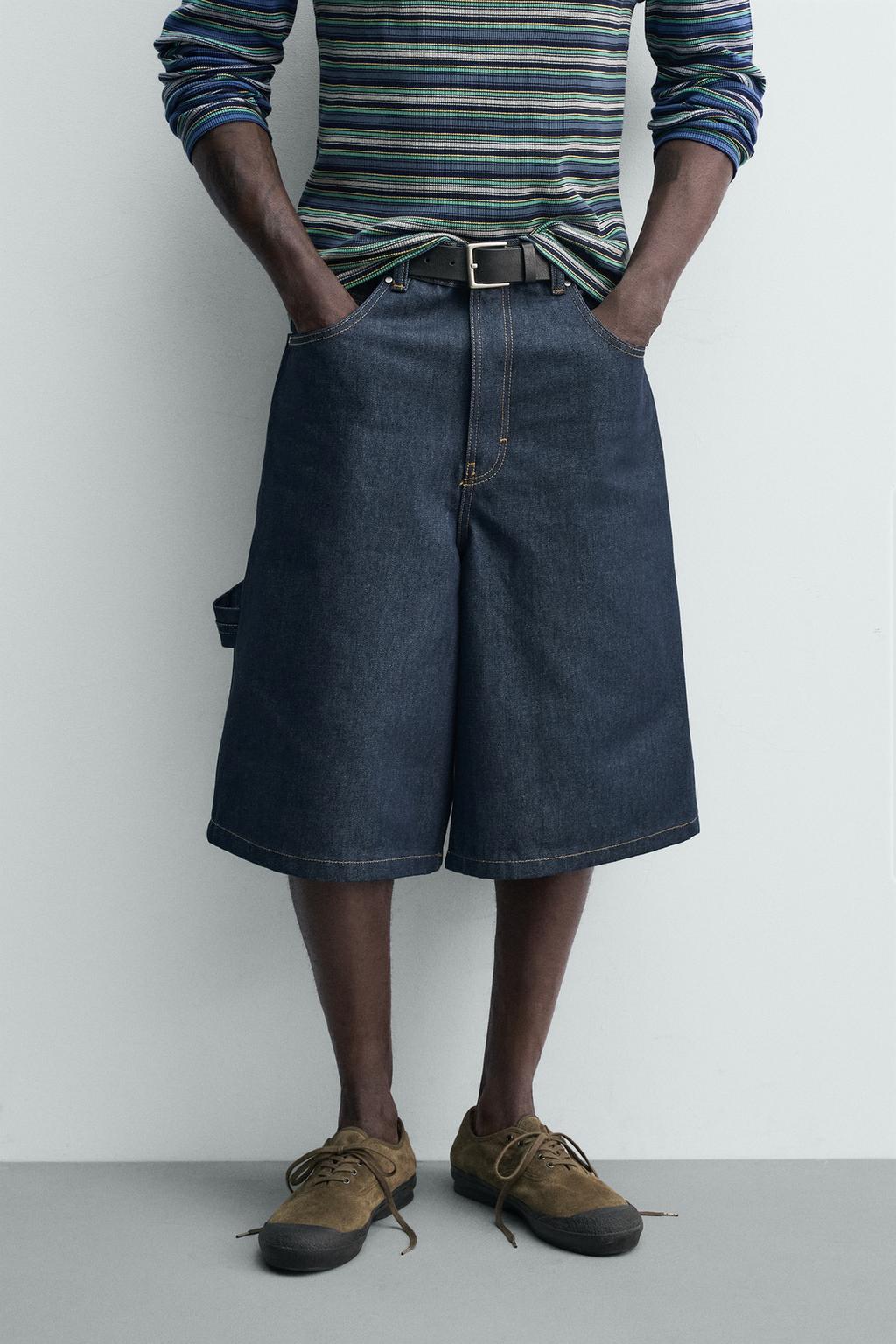 ДЖИНСОВЫЕ ШОРТЫ С ВЫШИВКОЙ