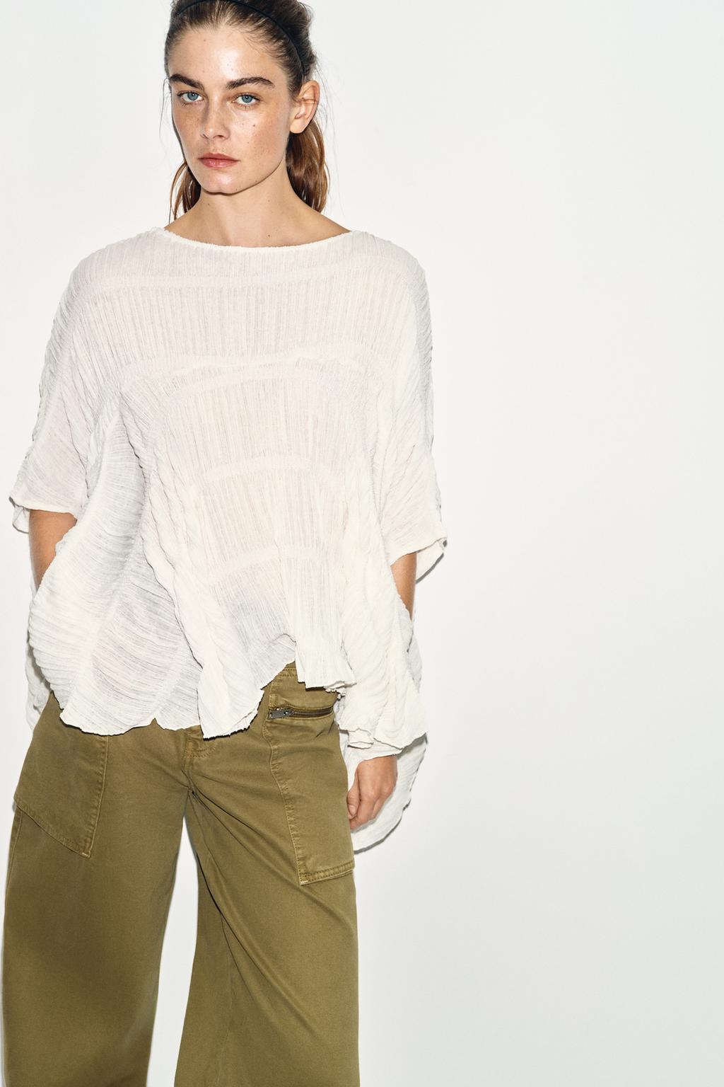 ТОП-НАКИДКА С ТЕКСТУРОЙ