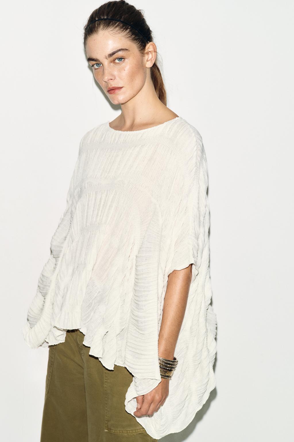 ТОП-НАКИДКА С ТЕКСТУРОЙ