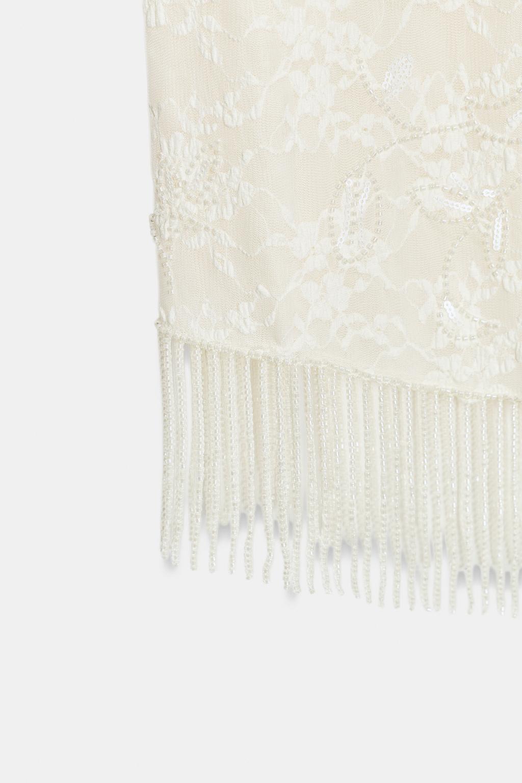 ТОП С КРУЖЕВОМ И БУСИНАМИ