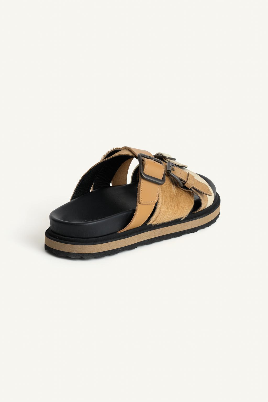 Босоножки из кожи с овчиной