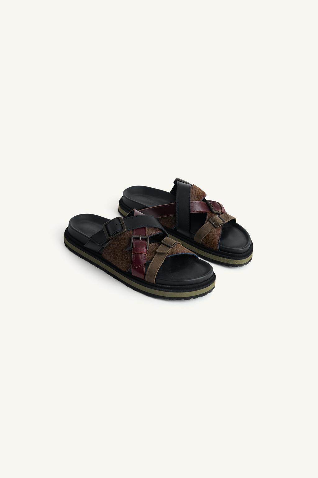 Кожаные босоножки