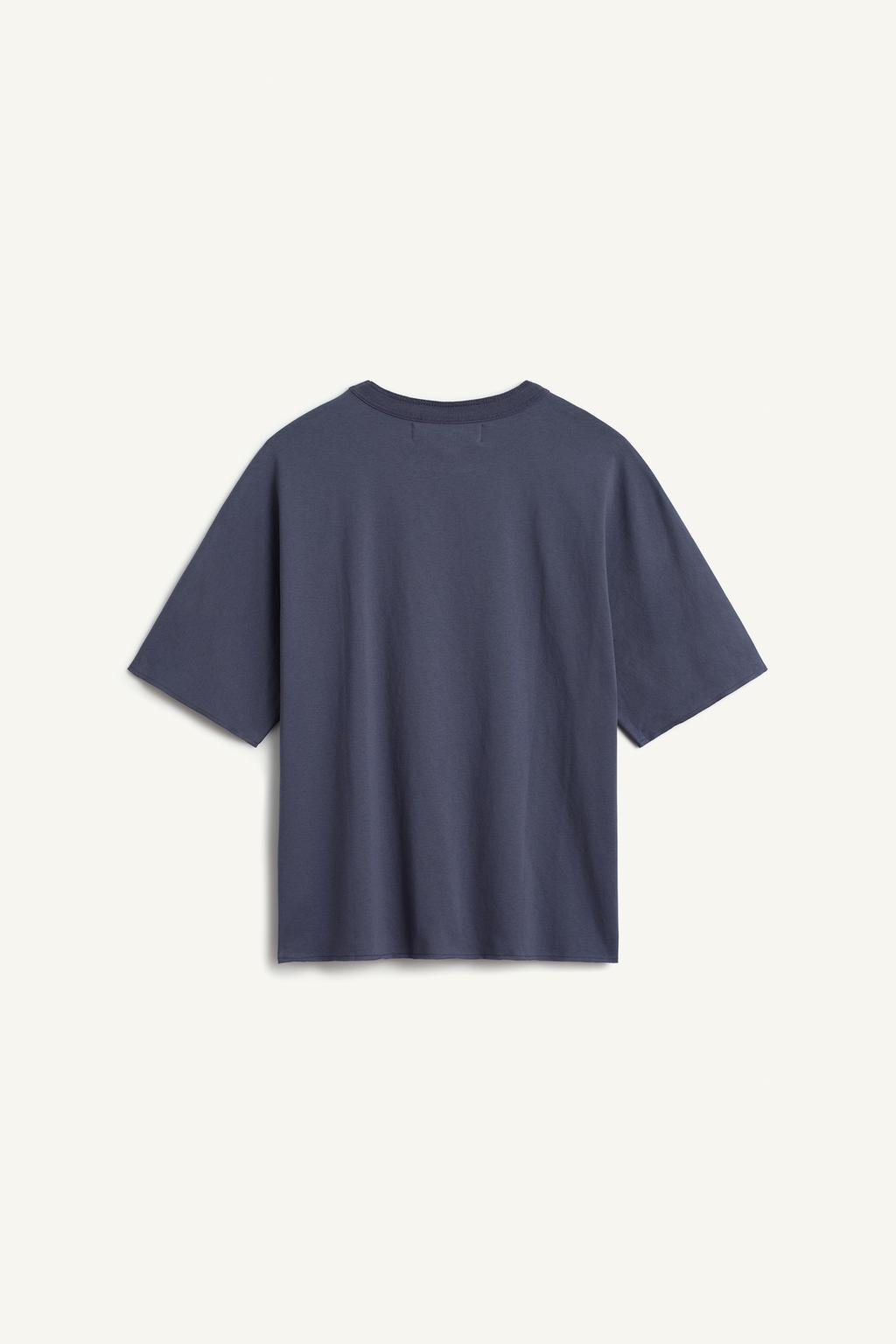 Футболка btwng