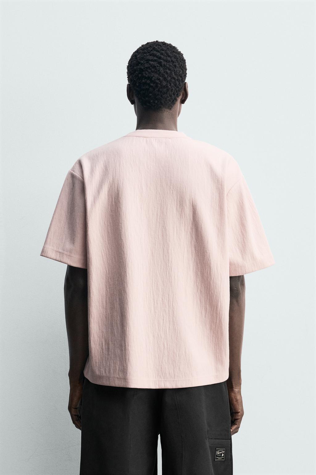 ФУТБОЛКА RELAXED FIT ИЗ РЕЛЬЕФНОЙ ТКАНИ