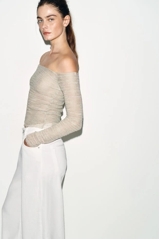 Топ с открытыми плечами- Заказать в России