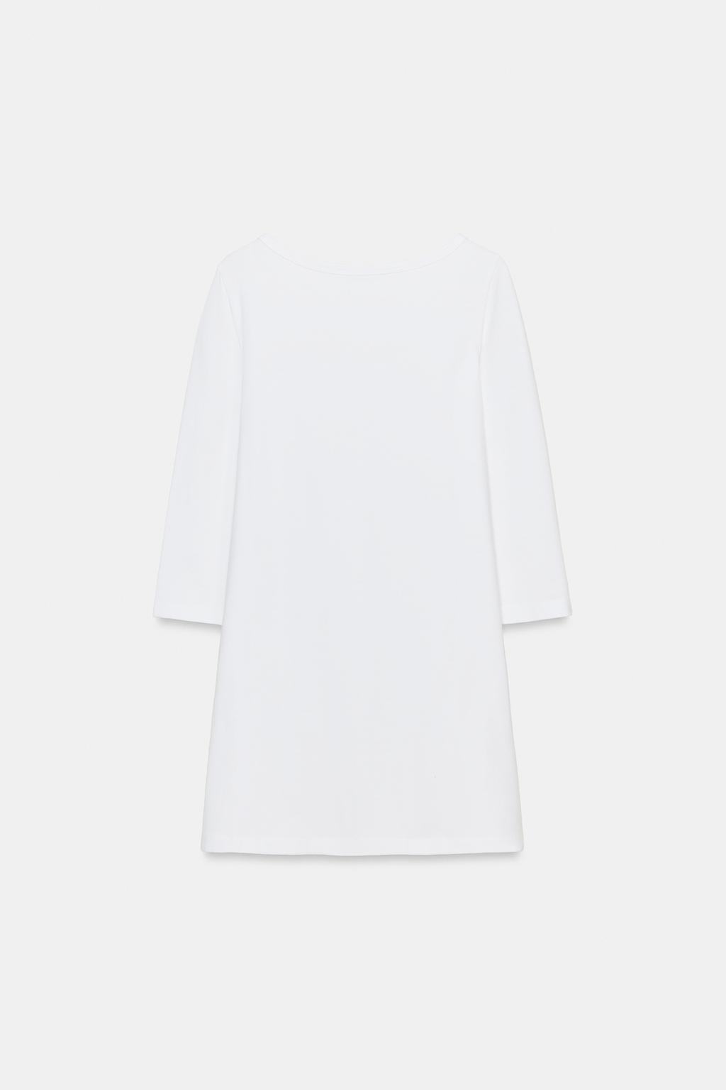 КОРОТКОЕ ПЛАТЬЕ С ВЫРЕЗОМ «ЛОДОЧКА»