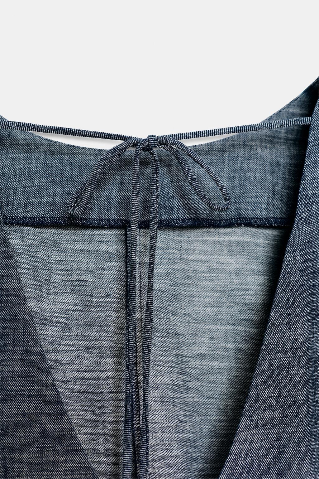 МИНИ-ПЛАТЬЕ С ОБЪЕМНЫМИ РУКАВАМИ