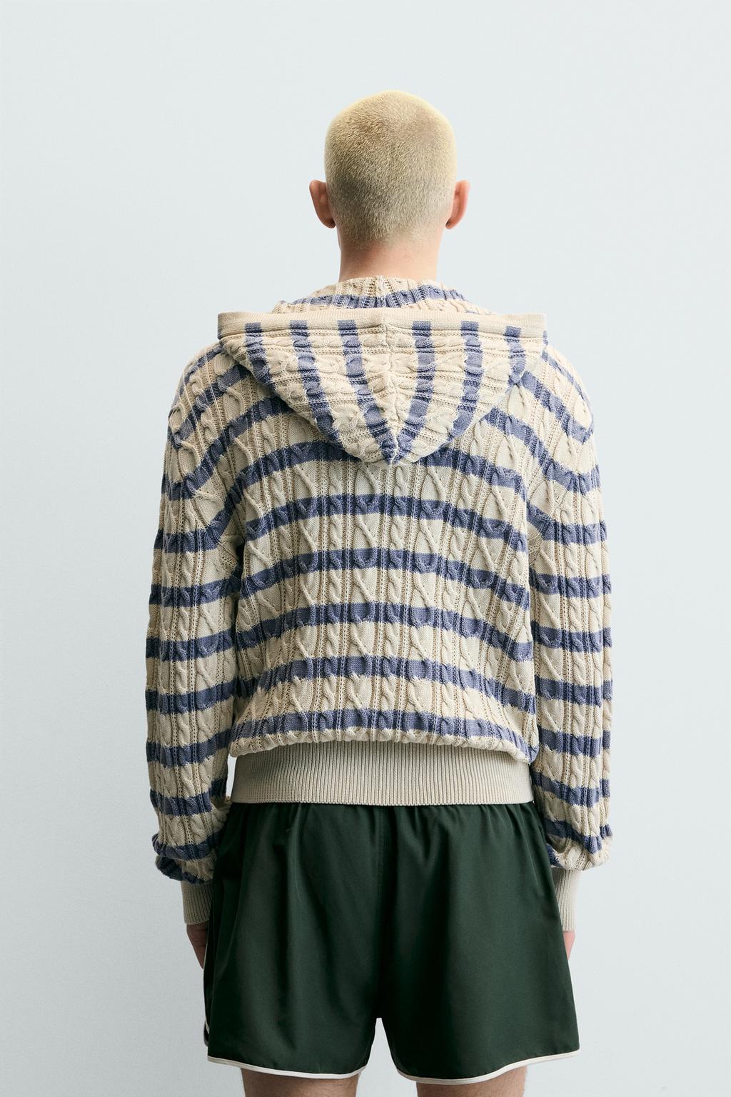 КАРДИГАН С КОСАМИ И КАПЮШОНОМ