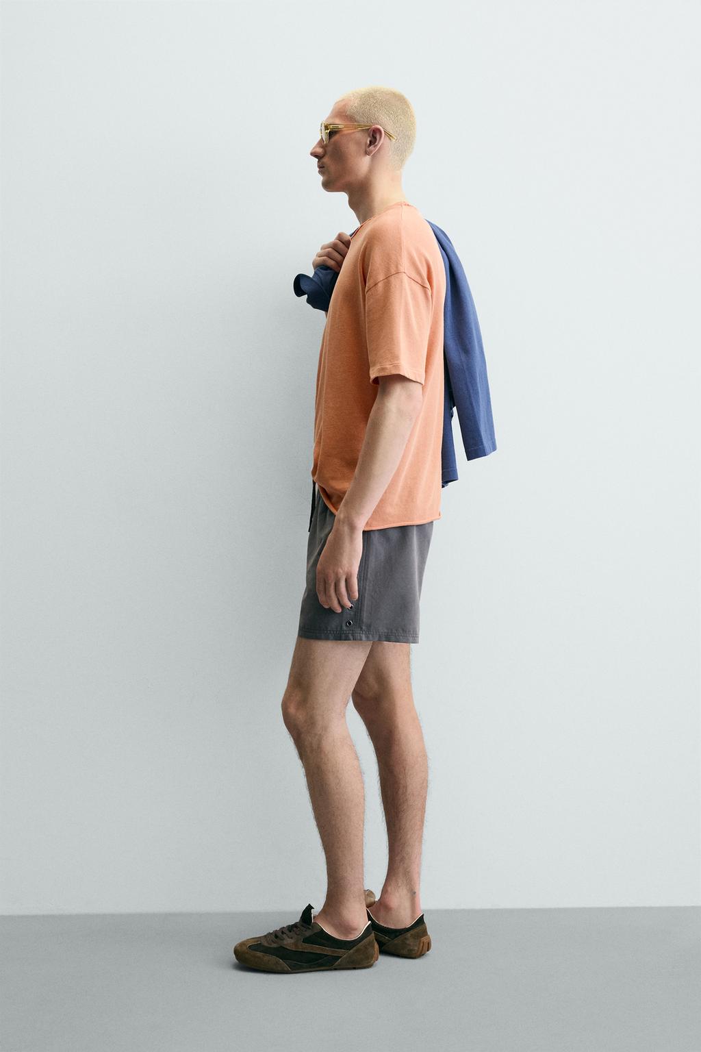 ФУТБОЛКА С НЕОБРАБОТАННЫМИ КРАЯМИ