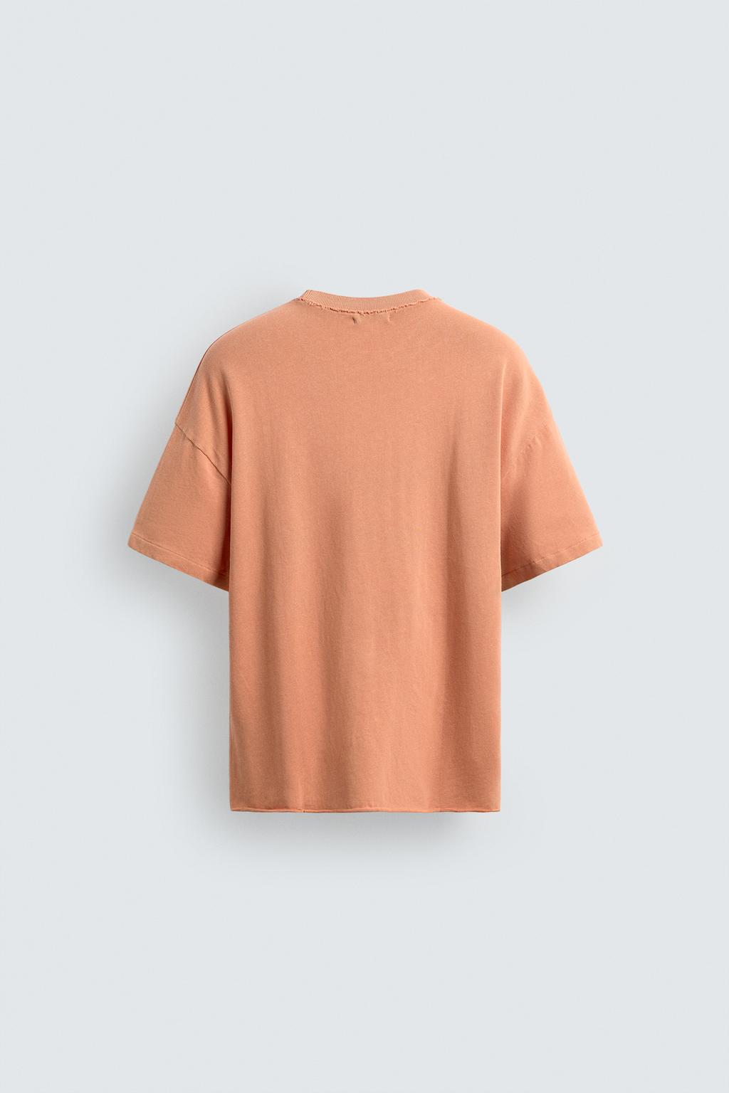 ФУТБОЛКА С НЕОБРАБОТАННЫМИ КРАЯМИ