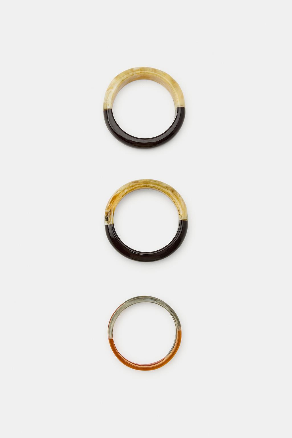 НАБОР ИЗ ЧЕТЫРЕХ КОМБИНИРОВАННЫХ БРАСЛЕТОВ ИЗ СМОЛЫ