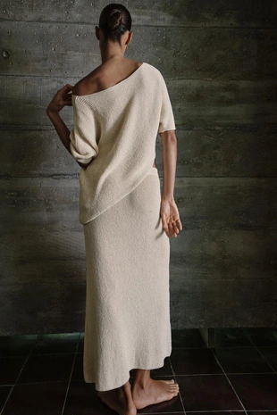 Трикотажный топ асимметричного кроя- Заказать в России