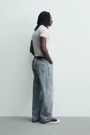 Джинсы свободного кроя