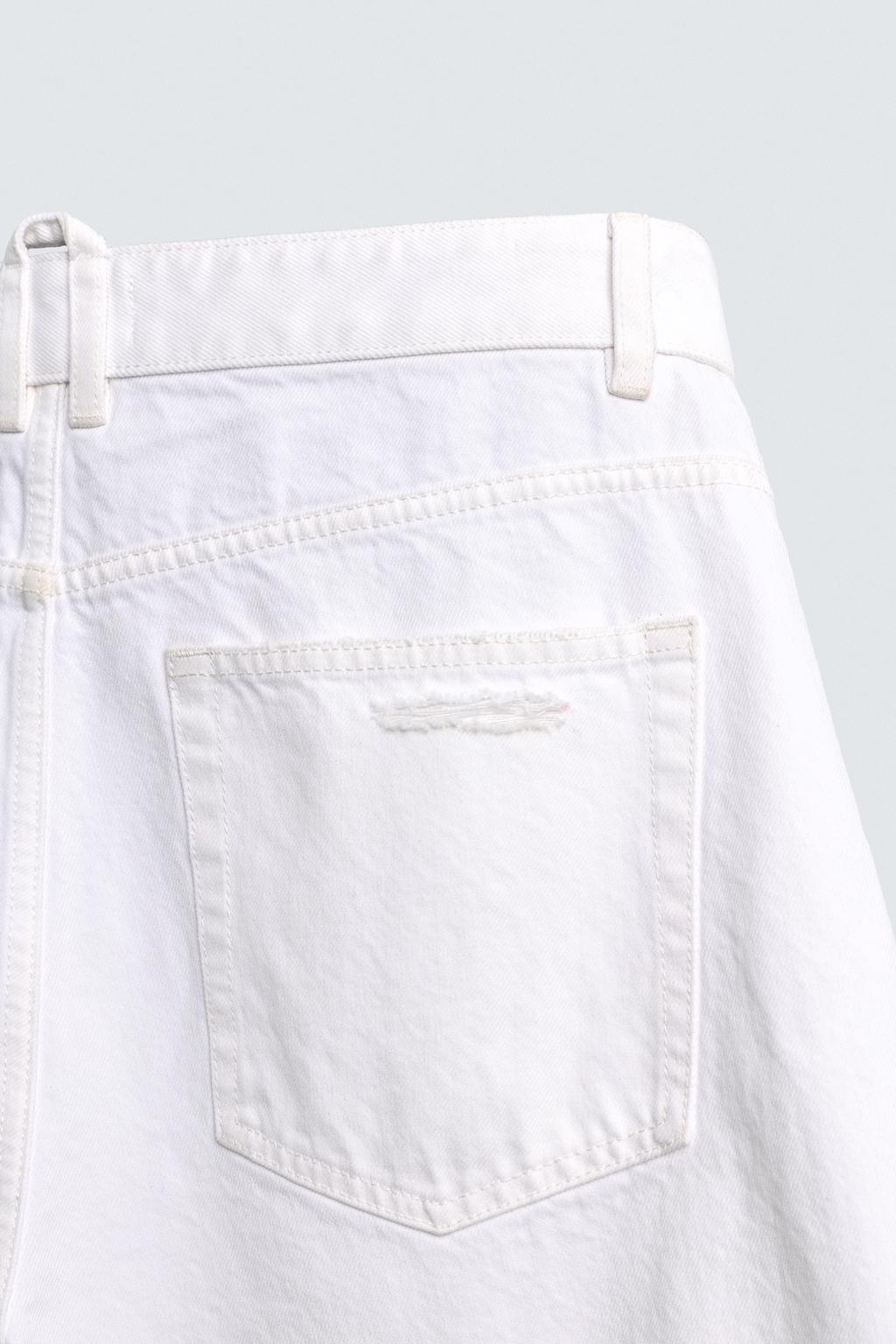 ДЖОРТС ИЗ ДЕНИМА RELAXED FIT С РАЗРЕЗАМИ