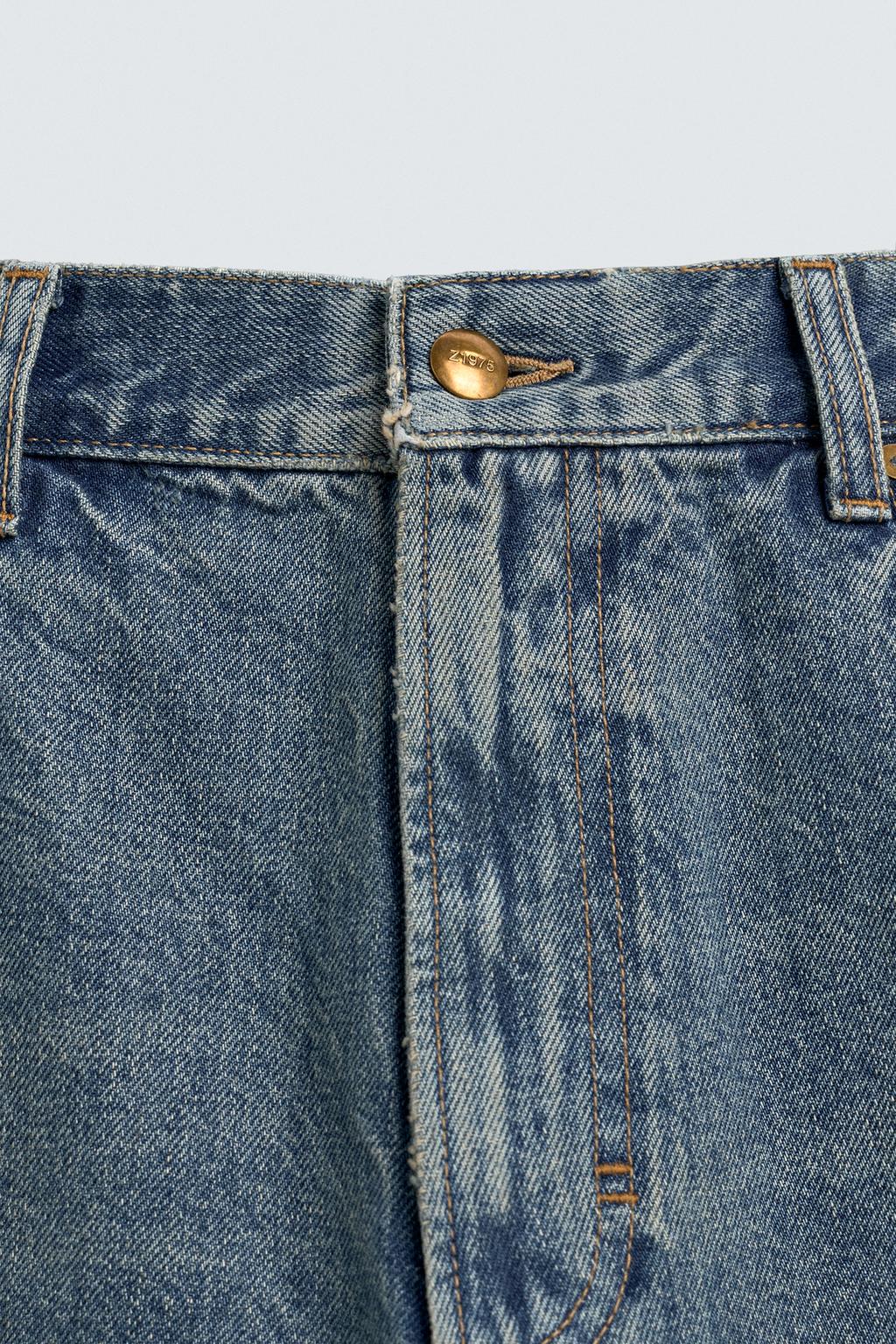 ДЖИНСОВЫЕ ШОРТЫ BAGGY FIT С МЕТАЛЛИЧЕСКИМИ ЗАКЛЕПКАМИ