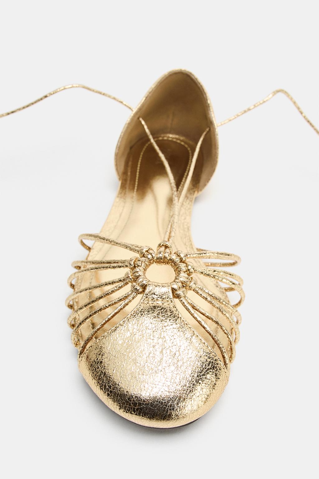 САНДАЛИИ НА ШНУРОВКЕ С МЕТАЛЛИЧЕСКИМ БЛЕСКОМ