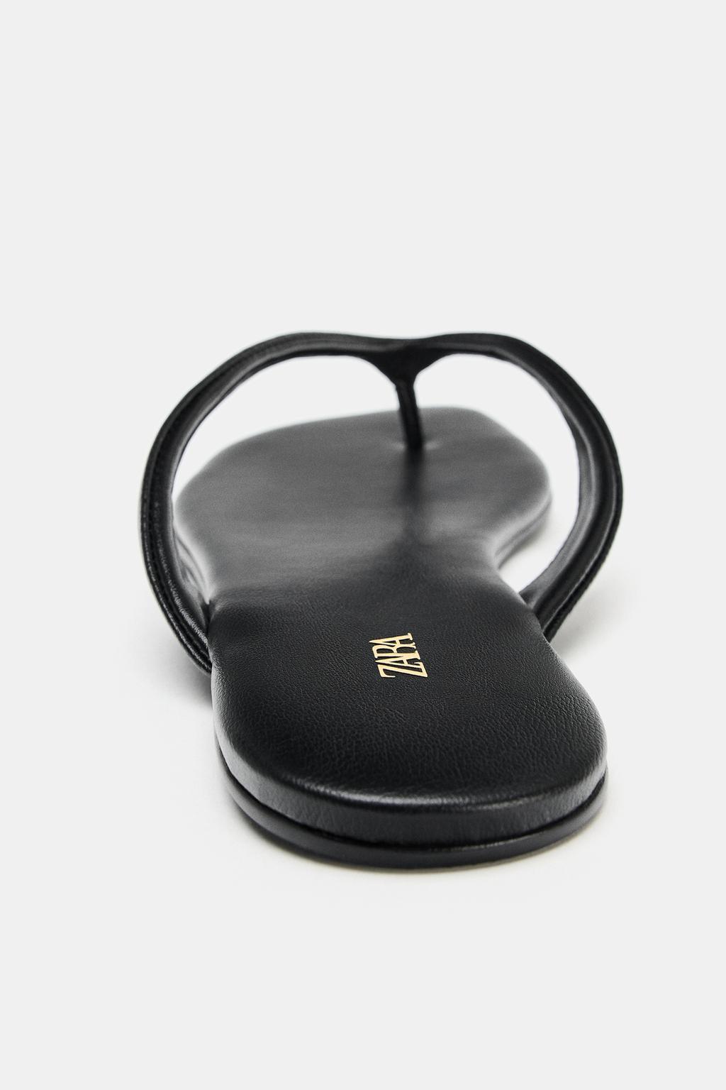 САНДАЛИИ НА ПЛОСКОЙ ПОДОШВЕ С РЕМЕШКОМ