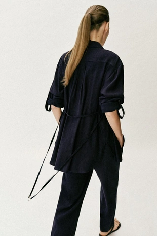 Рубашка-сафари с эффектом жатой ткани и поясом- Заказать в России