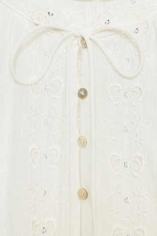 Блуза с вышивкой и пайетками- Заказать в России