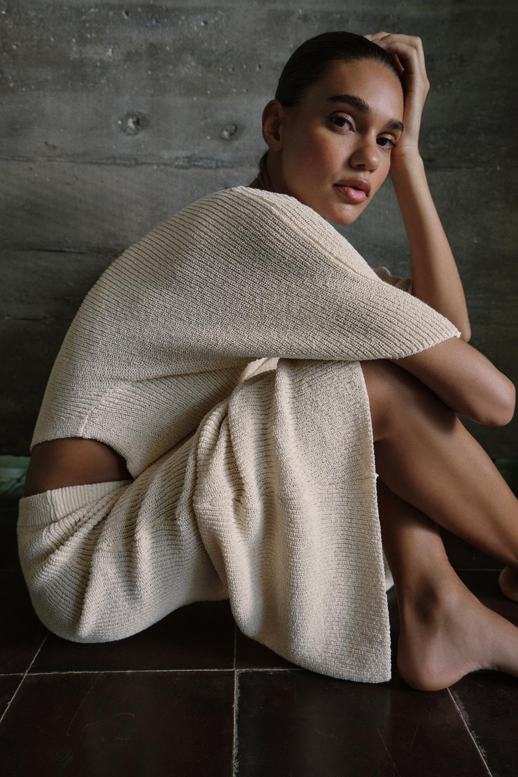 ТРИКОТАЖНАЯ ЮБКА МИДИ