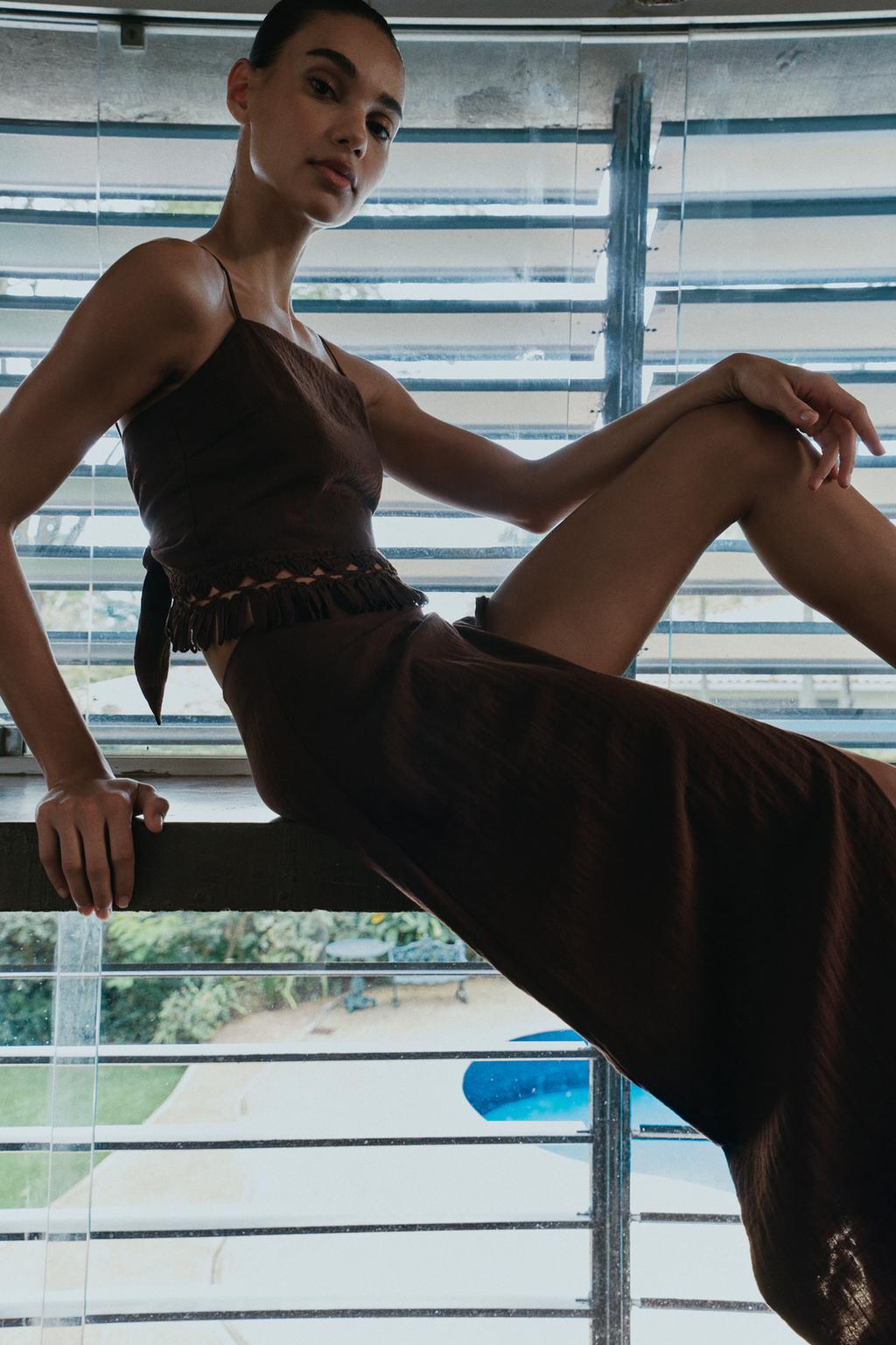 ЮБКА-ПАРЕО МИДИ С БАХРОМОЙ