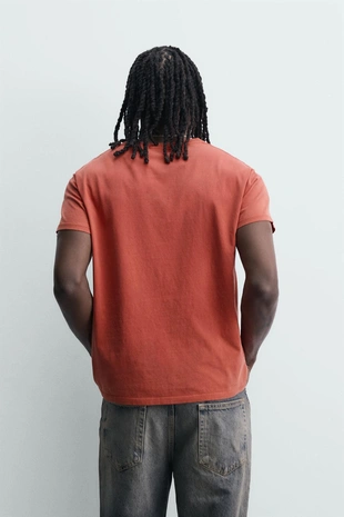 Футболка с надписью и эффектом потертости- Заказать в России