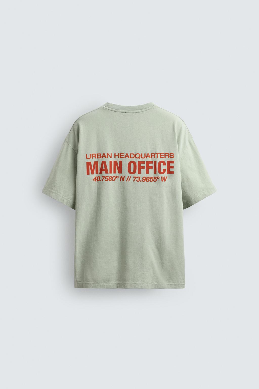 ФУТБОЛКА ИЗ ТКАНИ С ЭФФЕКТОМ ПОТЕРТОСТИ С НАДПИСЬЮ