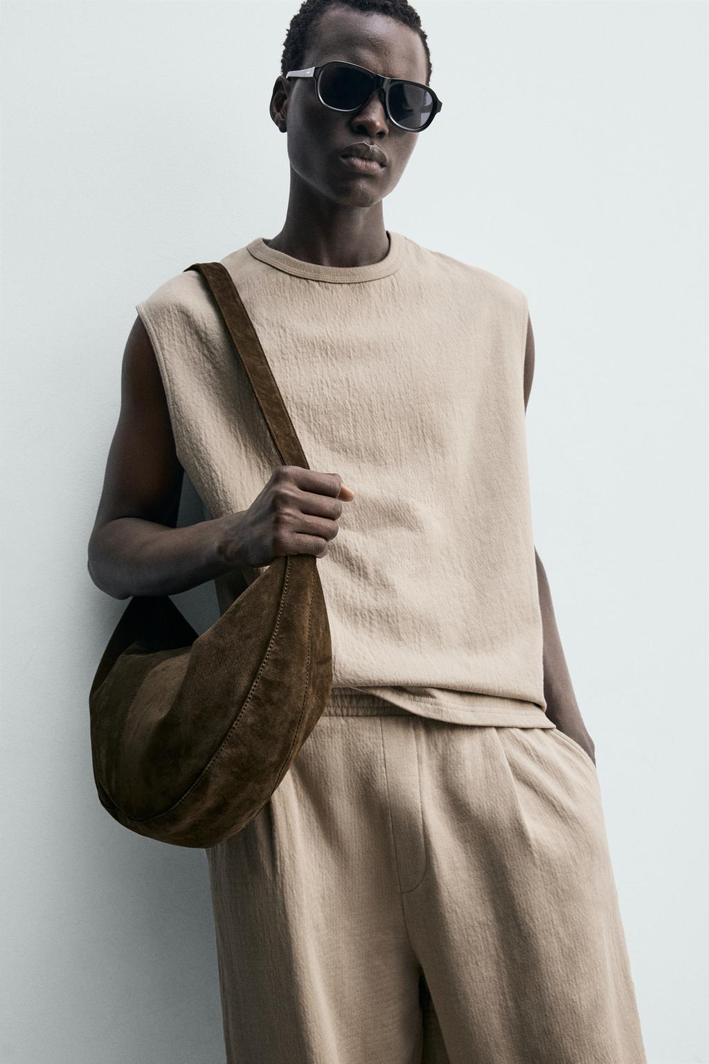 ТОЛСТОВКА-МАЙКА СВОБОДНОГО КРОЯ ИЗ ТЕКСТУРНОЙ ТКАНИ